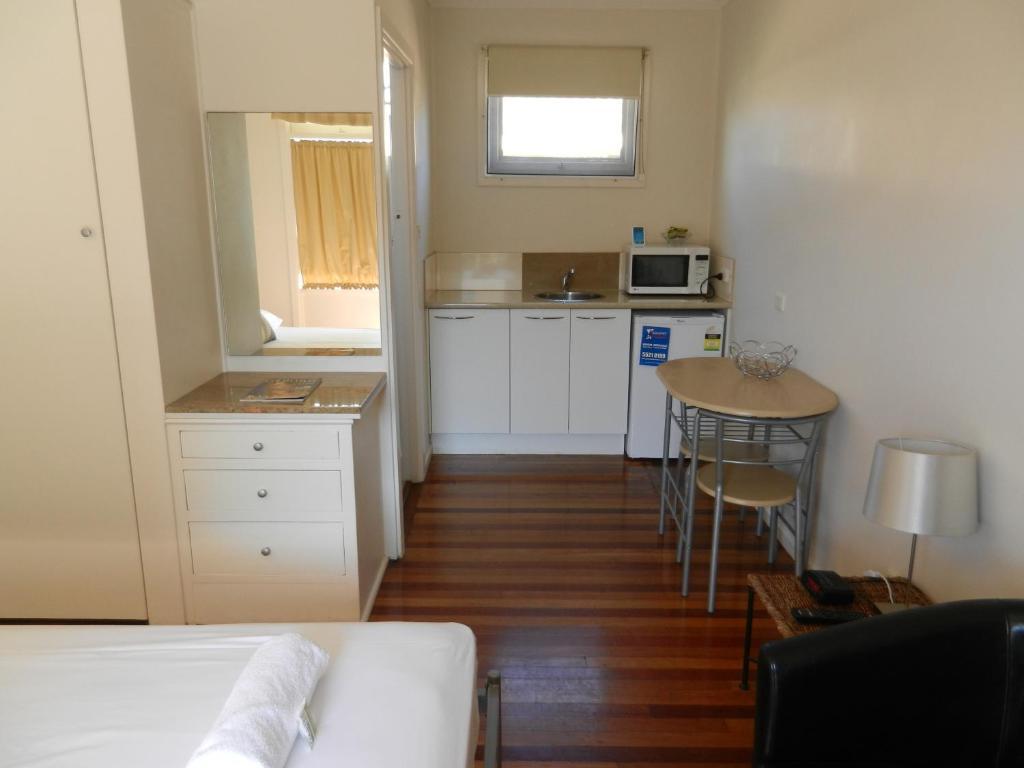 Bilinga Golden Shores Motel الغرفة الصورة